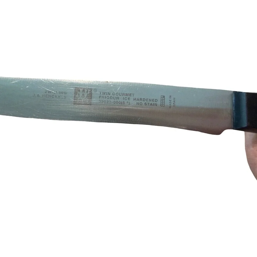 Zwilling J.A. Henckels Twin Gourmet 5 Inch Serrated Steak Knife 39023-000 Spain